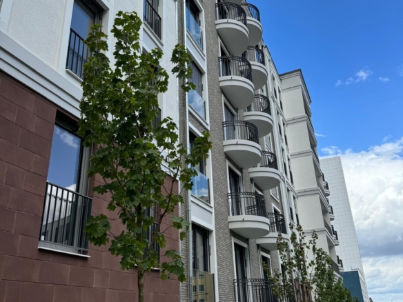 Frankfurt-Sachsenhausen, Hainer Weg 50, 50a, 50b