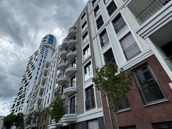 Frankfurt-Sachsenhausen, Hainer Weg 48 + 48a