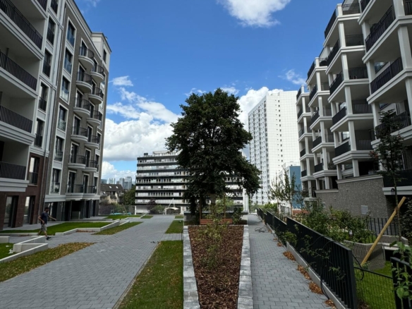 Frankfurt-Sachsenhausen, Hainer Weg 48 + 48a